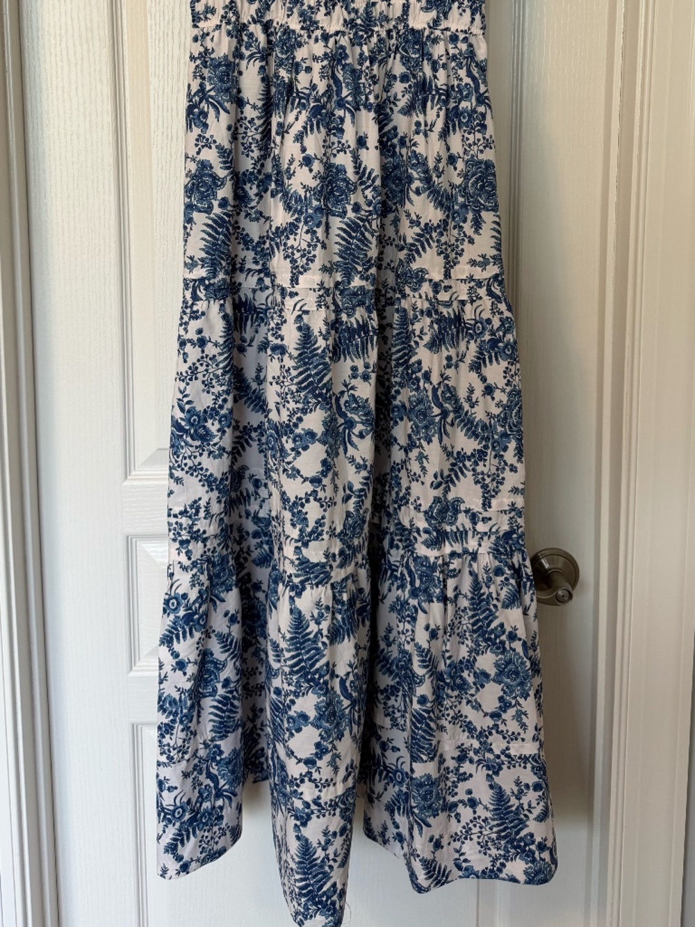 Anthropologie Maeve Somerset Maxi Dress ,Blue White Floral ,Small, NWOT - Picture 6 of 7